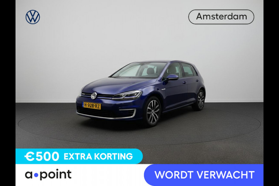 Volkswagen e-Golf E-DITION 136 pk | Navigatie | Warmtepomp | Parkeersensoren | Autom. airco | Stoelverwarming | Voll. digitaal instrumentenpaneel |
