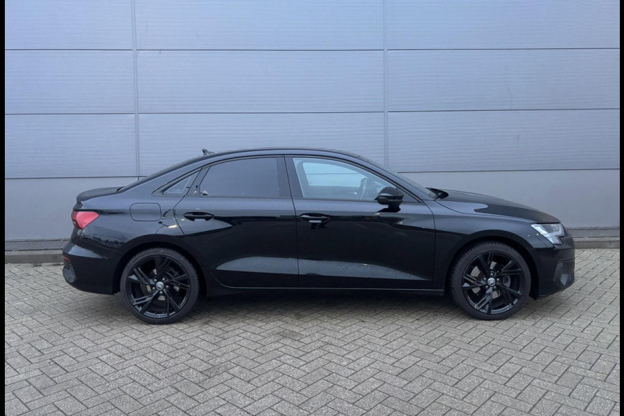 Audi A3 LIMOUSINE 30 TFSI Pro Line