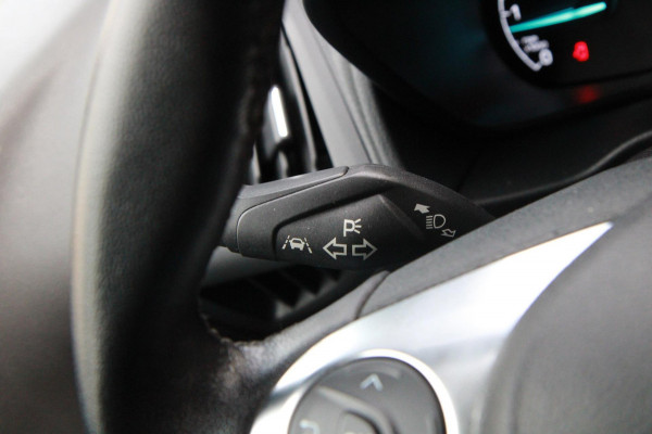 Ford Transit Connect 1.5 EcoBlue L2 Trend 120PK Automaat / Camera / Trekhaak / 3 zits