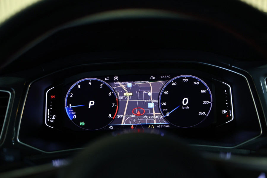 Volkswagen T-Roc 1.5 TSI Sport DSG VIRTUAL ACC CARPLAY DAB SFEER CAMERA STOELVW '19