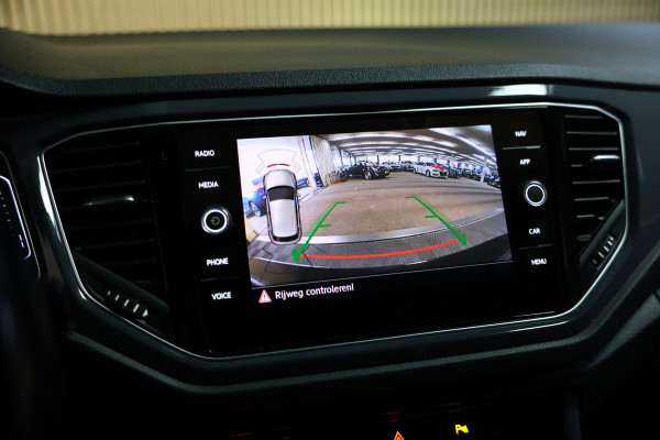 Volkswagen T-Roc 1.5 TSI Sport DSG VIRTUAL ACC CARPLAY DAB SFEER CAMERA STOELVW '19