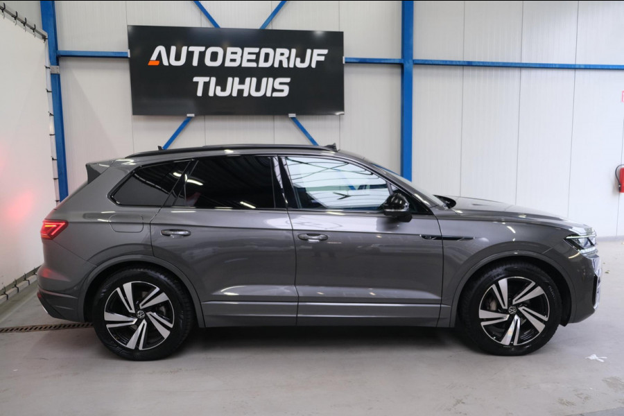 Volkswagen Touareg R-Line 3.0L V6 286pk > GRIJSKENTEKEN < Airco, Cruise, Navi, PDC, Luchtvering, Camera, Schuifdak, Trekhaak.