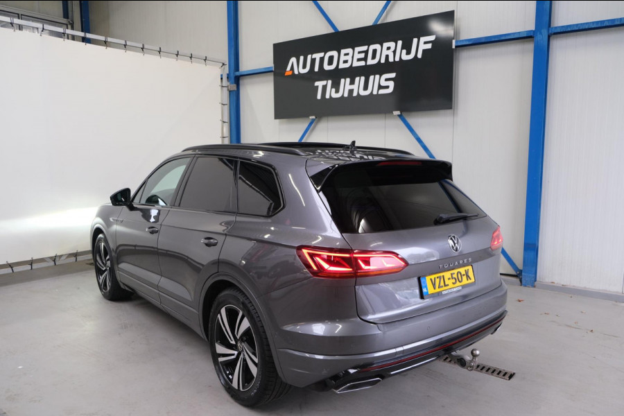 Volkswagen Touareg R-Line 3.0L V6 286pk > GRIJSKENTEKEN < Airco, Cruise, Navi, PDC, Luchtvering, Camera, Schuifdak, Trekhaak.