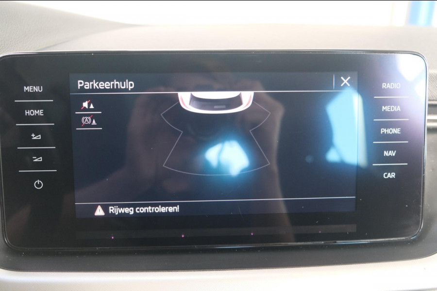 Škoda Kamiq 1.0 TSI Ambition - N.A.P. Airco, Cruise, Navi.