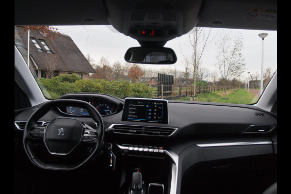 Peugeot 3008 1.2 PureTech Active | Apple Carplay | Camera | Cruise Control | Trekhaak | Automaat | NL-Auto |