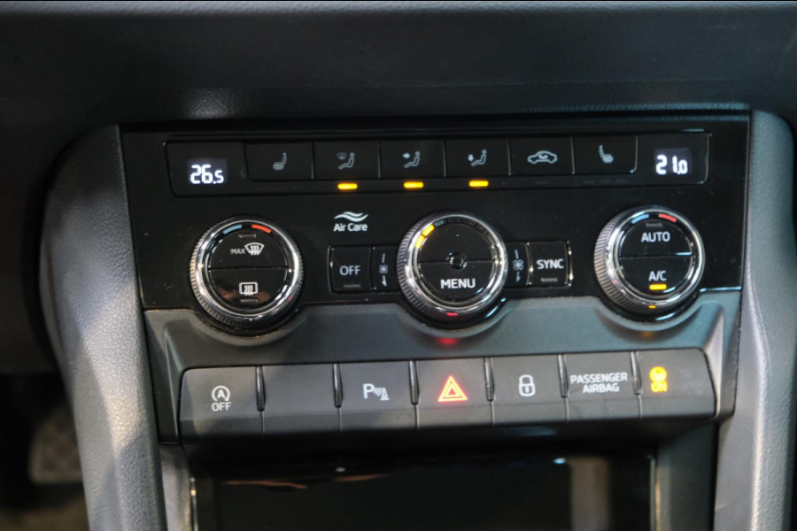 Škoda Karoq 1.0 TSI Ambition Business Automaat - N.A.P. Airco, Navi, Cruise, PDC.