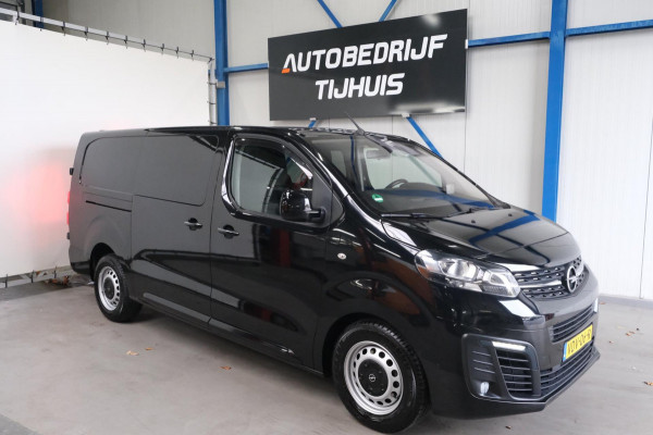 Opel Vivaro 2.0 CDTI L3H1 DC Innovation 2x Schuifdeur - N.A.P. Airco, Cruise, Navi, PDC, Camera, Trekhaak.