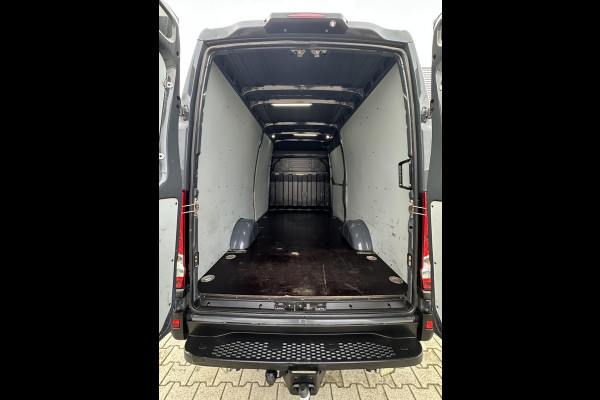 Iveco Daily 35C18 3.0 Automaat Mooie uitvoering Zeer netjes!