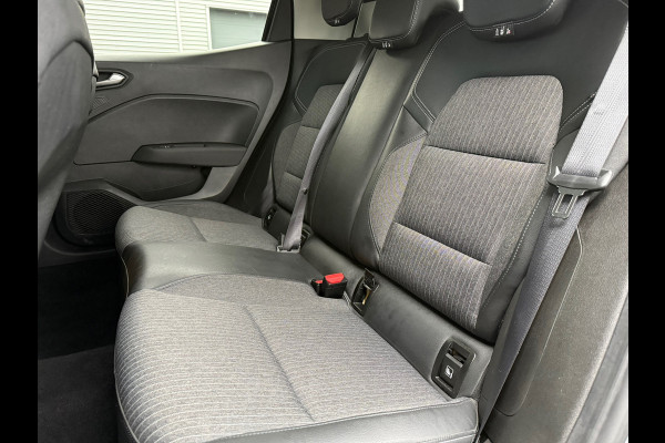 Renault Clio 1.0 TCe Intens - Automaat - Groot Navi - Climate - 360 Camera - Cruise