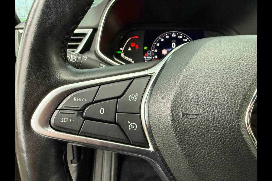 Renault Clio 1.0 TCe Intens - Automaat - Groot Navi - Climate - 360 Camera - Cruise