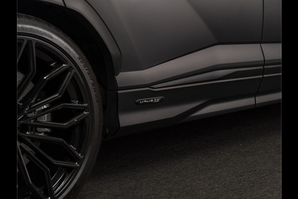 Lamborghini Urus 4.0 V8 Hybrid SE 23" I STYLE PACK I ANIMA I SUNBLINDS I SPORTIVO