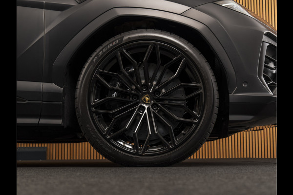 Lamborghini Urus 4.0 V8 Hybrid SE 23" I STYLE PACK I ANIMA I SUNBLINDS I SPORTIVO
