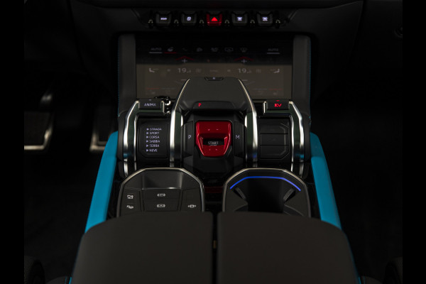 Lamborghini Urus 4.0 V8 Hybrid SE 23" I STYLE PACK I ANIMA I SUNBLINDS I SPORTIVO