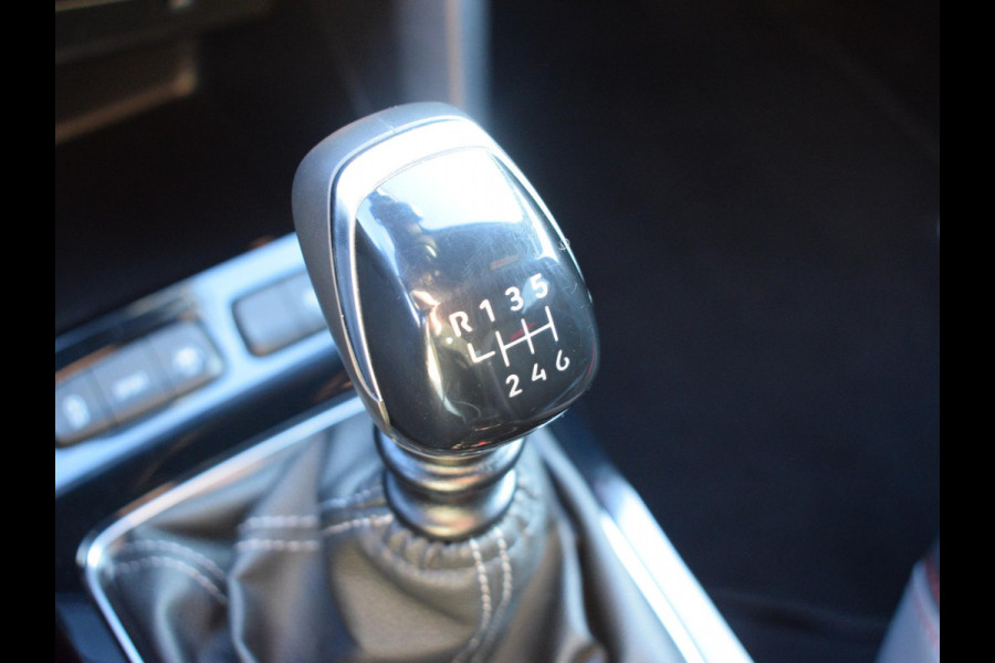 Opel Mokka 1.2 Turbo GS Line 130 PK | NAVI & CARPLAY | ACHTERUITRIJCAMERA MET SENSOREN | E.C.C. |