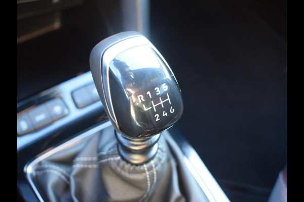 Opel Mokka 1.2 Turbo GS Line 130 PK | NAVI & CARPLAY | ACHTERUITRIJCAMERA MET SENSOREN | E.C.C. |