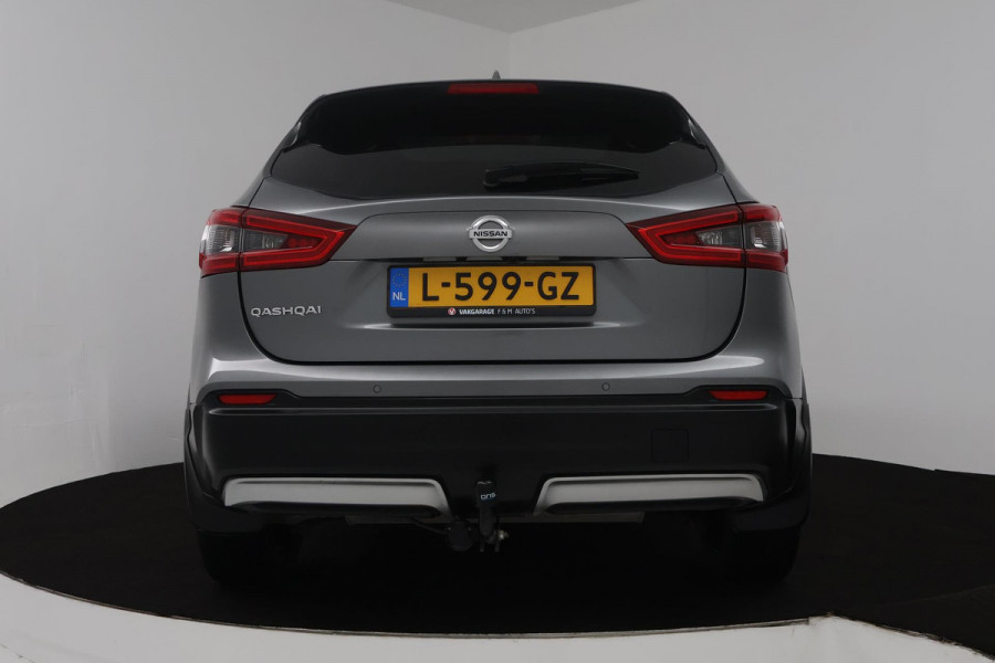 Nissan QASHQAI 1.3 DIG-T Tekna + (PANORAMADAK, TREKHAAK, CAMERA, STOELVERWARMING, ELEKTR STOELEN, PARKEERSENSOREN)