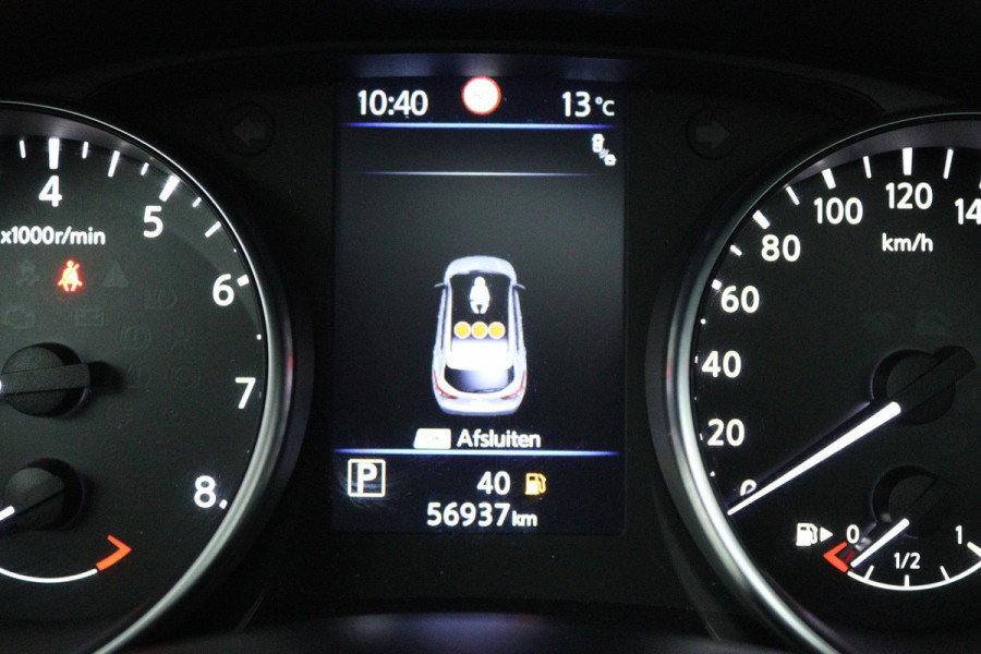 Nissan QASHQAI 1.3 DIG-T Tekna + (PANORAMADAK, TREKHAAK, CAMERA, STOELVERWARMING, ELEKTR STOELEN, PARKEERSENSOREN)