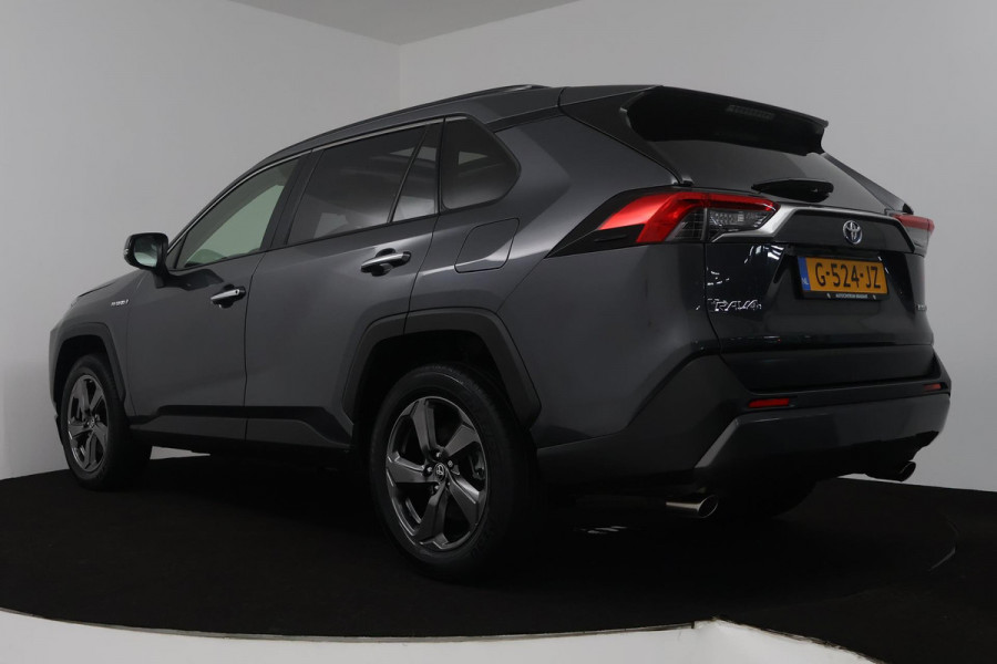 Toyota RAV4 2.5 Hybrid Executive (PANORAMADAK, ELEKTR STOELEN, CAMERA, STOELVERWARMING, NAVIGATIE, CRUISE CONTROL)