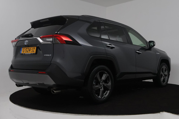 Toyota RAV4 2.5 Hybrid Executive (PANORAMADAK, ELEKTR STOELEN, CAMERA, STOELVERWARMING, NAVIGATIE, CRUISE CONTROL)