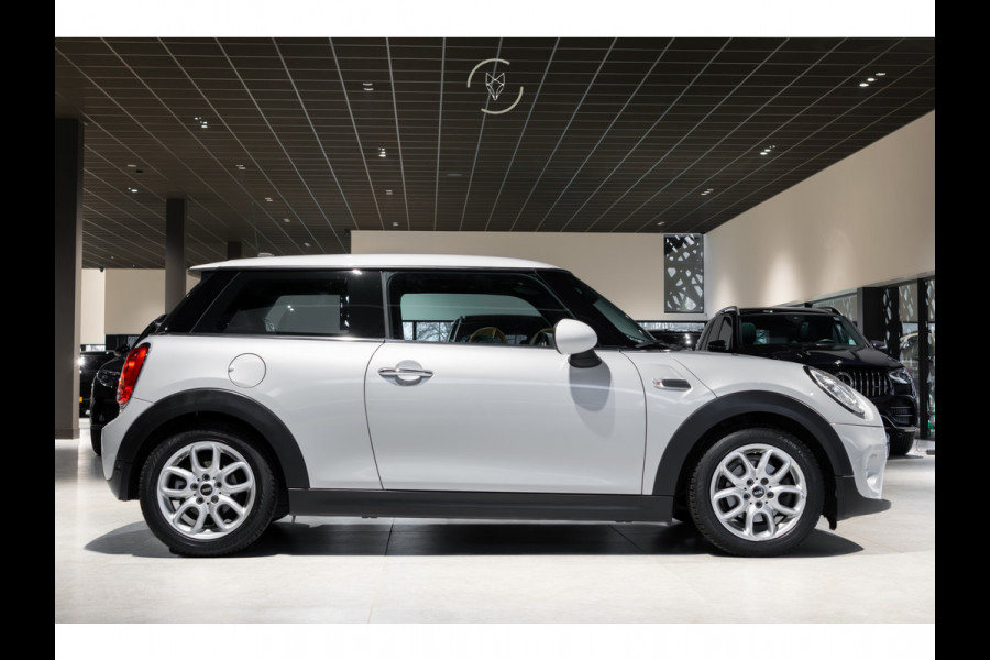 MINI Mini 1.5 Cooper Serious Business Automaat Keyless|Gr-Navi|LED|NL-auto|CC|Volledige historie