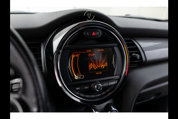 MINI Mini 1.5 Cooper Serious Business Automaat Keyless|Gr-Navi|LED|NL-auto|CC|Volledige historie