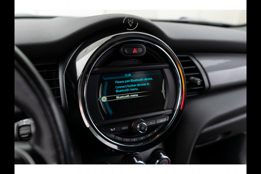 MINI Mini 1.5 Cooper Serious Business Automaat Keyless|Gr-Navi|LED|NL-auto|CC|Volledige historie