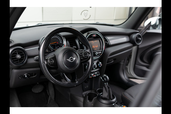 MINI Mini 1.5 Cooper Serious Business Automaat Keyless|Gr-Navi|LED|NL-auto|CC|Volledige historie