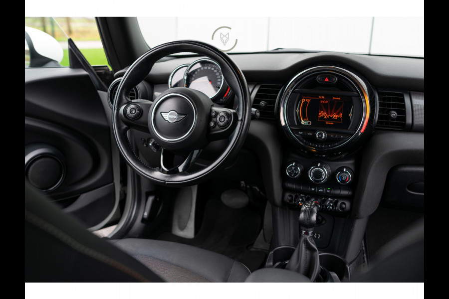 MINI Mini 1.5 Cooper Serious Business Automaat Keyless|Gr-Navi|LED|NL-auto|CC|Volledige historie