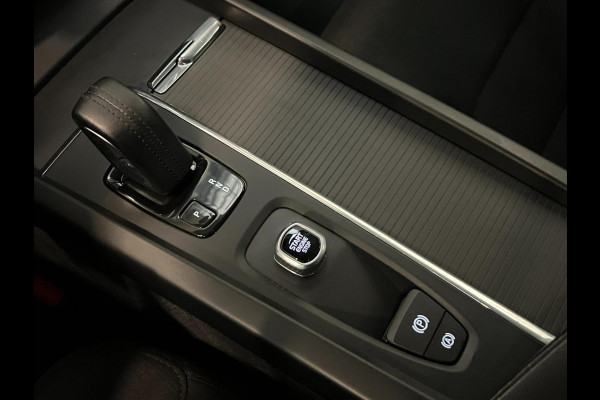 Volvo V60 2.0 B3 / NL-auto / BTW / Stoel + Stuurverwarming