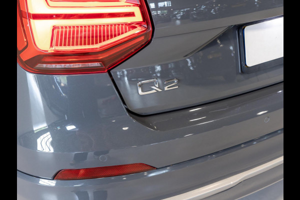Audi Q2 1.4 TFSI CoD S-Line / 150pk / Stoelverwarming / Leder /