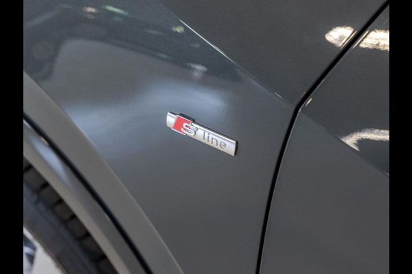 Audi Q2 1.4 TFSI CoD S-Line / 150pk / Stoelverwarming / Leder /