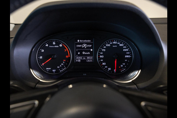 Audi Q2 1.4 TFSI CoD S-Line / 150pk / Stoelverwarming / Leder /