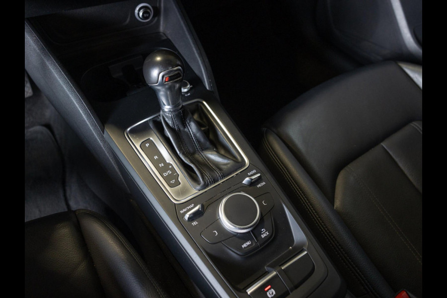 Audi Q2 1.4 TFSI CoD S-Line / 150pk / Stoelverwarming / Leder /
