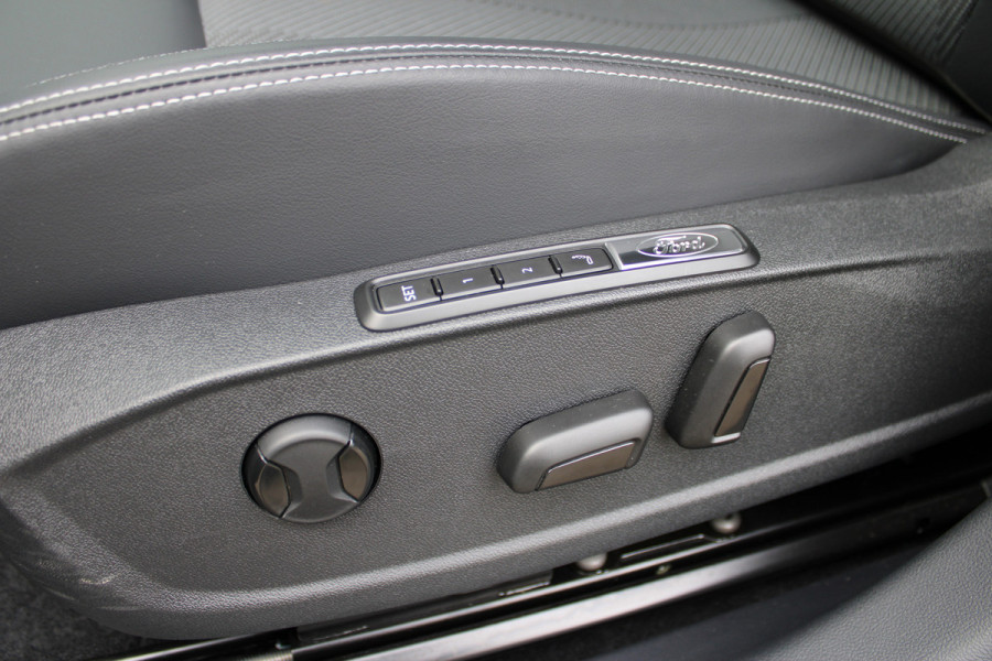 Ford Explorer Extended Range RWD 77 kWh | Trekhaak | AGR | Winterpack | Head-Up