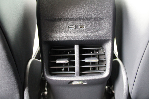 Ford Explorer Extended Range RWD 77 kWh | Trekhaak | AGR | Winterpack | Head-Up