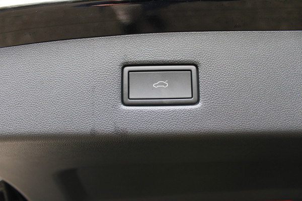 Ford Explorer Extended Range RWD 77 kWh | Trekhaak | AGR | Winterpack | Head-Up