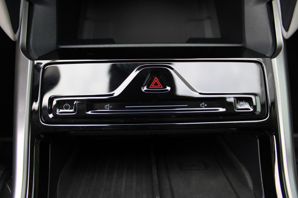 Ford Explorer Extended Range RWD 77 kWh | Trekhaak | AGR | Winterpack | Head-Up