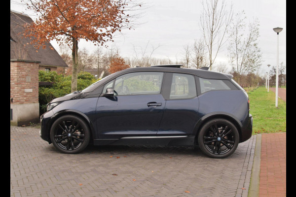 BMW i3 S Executive Edition 120Ah 42 kWh | Panoramadak | Harman Kardon | Camera | Apple Carplay | Cruise Control |