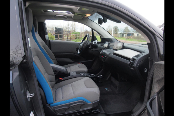 BMW i3 S Executive Edition 120Ah 42 kWh | Panoramadak | Harman Kardon | Camera | Apple Carplay | Cruise Control |
