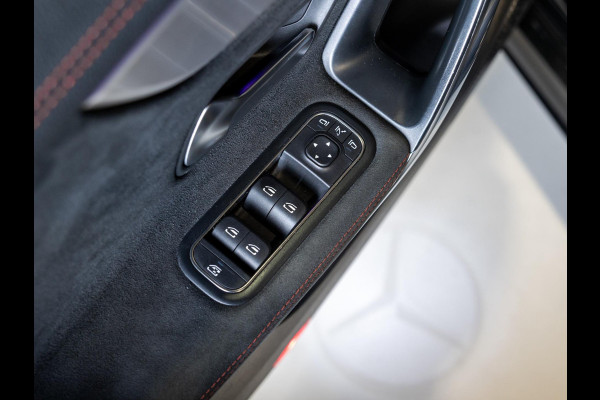 Mercedes-Benz CLA-Klasse Shooting Brake AMG 45 S 4MATIC+ Premium Plus / 422pk / Panorama dak / Burmester / Rondom zicht camera /