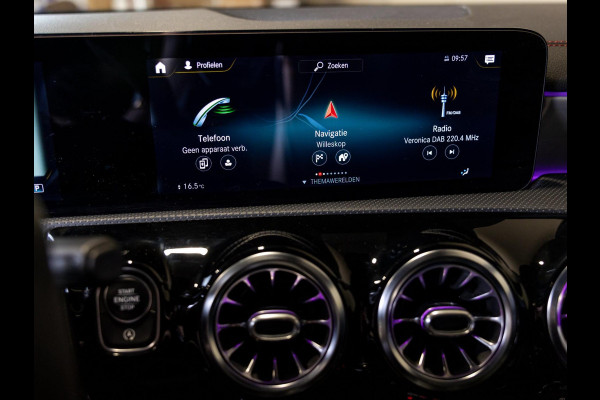 Mercedes-Benz CLA-Klasse Shooting Brake AMG 45 S 4MATIC+ Premium Plus / 422pk / Panorama dak / Burmester / Rondom zicht camera /