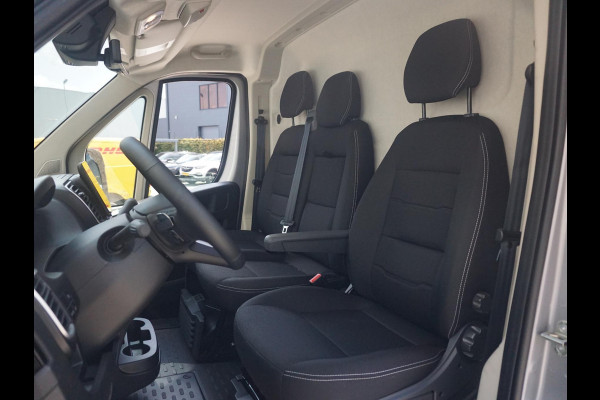 Peugeot e-Boxer 3.5t L3H2 Zwaar 110 kWh | 8 jaar garantie | Pakket Style Black | Pakket Premium Visibilit LED | Pakket City Plus