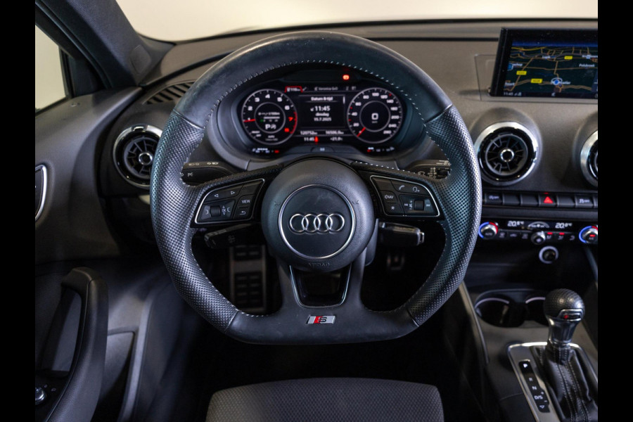 Audi A3 Sportback 35 TFSI CoD 2x S-Line / 150pk / Automatische klimaatregeling / Stoelverwarming / Afgevlakt stuurwiel /