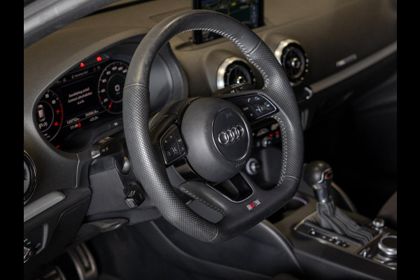 Audi A3 Sportback 35 TFSI CoD 2x S-Line / 150pk / Automatische klimaatregeling / Stoelverwarming / Afgevlakt stuurwiel /