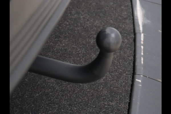 Lynk & Co 01 1.5 Plug In | Panoramadak | Trekhaak | Infinity by Harman | Camera | Adaptive cruise | Stoelverwarming | Carplay | Memory | Full LED | PHEV