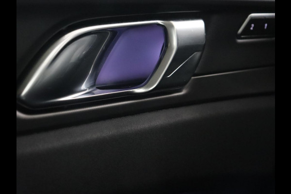 Lynk & Co 01 1.5 Plug In | Panoramadak | Trekhaak | Infinity by Harman | Camera | Adaptive cruise | Stoelverwarming | Carplay | Memory | Full LED | PHEV