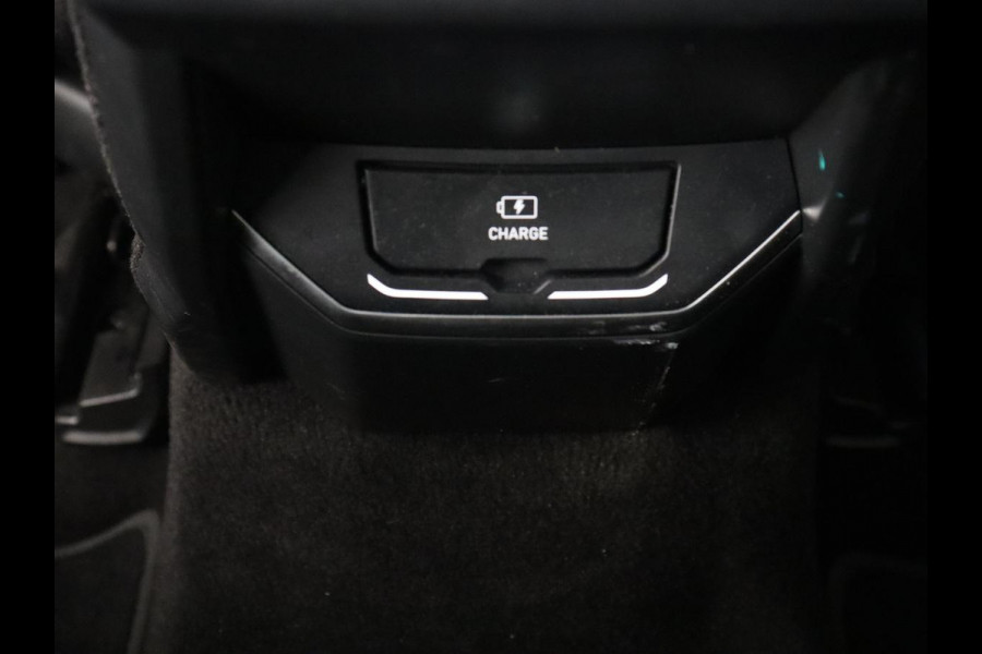 Lynk & Co 01 1.5 Plug In | Panoramadak | Trekhaak | Infinity by Harman | Camera | Adaptive cruise | Stoelverwarming | Carplay | Memory | Full LED | PHEV