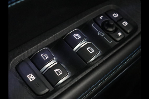 Lynk & Co 01 1.5 Plug In | Panoramadak | Trekhaak | Infinity by Harman | Camera | Adaptive cruise | Stoelverwarming | Carplay | Memory | Full LED | PHEV