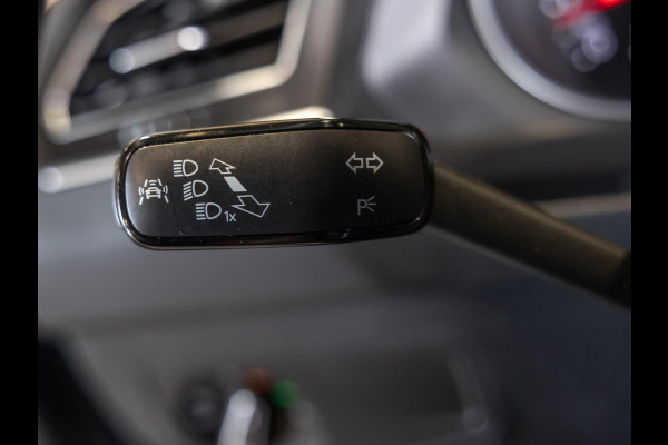 Volkswagen Tiguan 1.4 TSI ACT Comfortline Business / 150pk / Trekhaak / Keyless / Adaptieve cruise control /