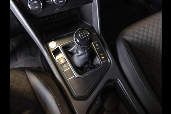 Volkswagen Tiguan 1.4 TSI ACT Comfortline Business / 150pk / Trekhaak / Keyless / Adaptieve cruise control /